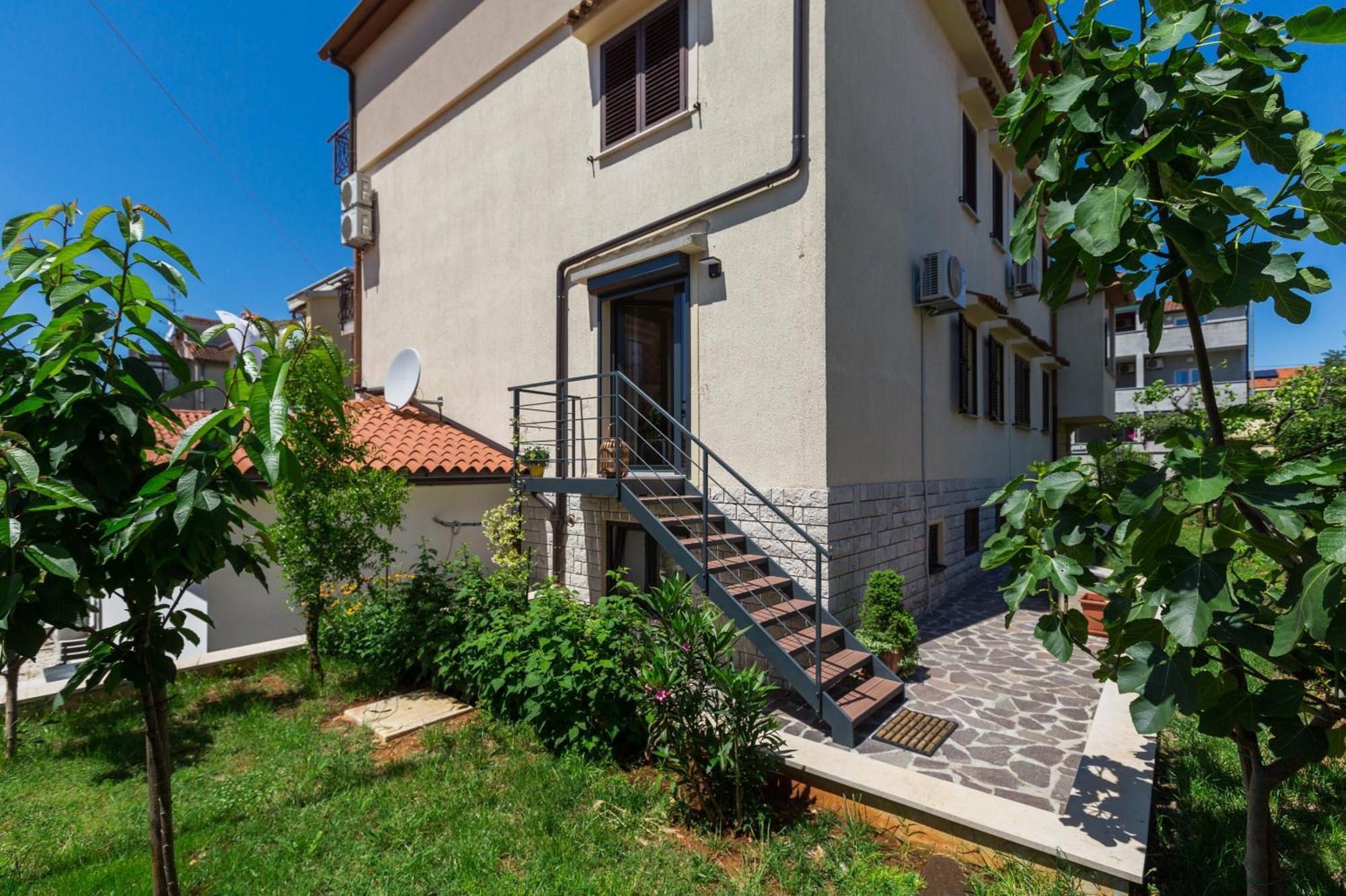 Apartment Oleandar Poreč Kültér fotó